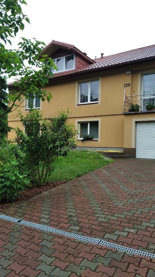Apartament W Domu Na Wsi Tomaszow Lubelski Exterior photo